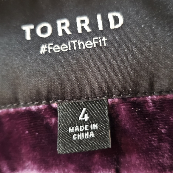 Torrid Velvet Moto Jacket in Deep Purple Size 4 - Picture 3 of 4